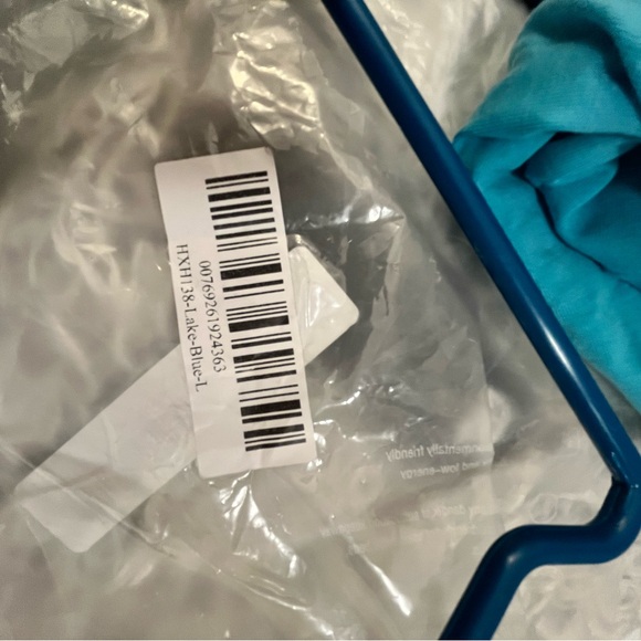 𝓑𝓛𝓾𝓮 𝓦𝓸𝓶𝓮𝓷'𝓼 𝓣𝓸𝓹 - Picture 5 of 5